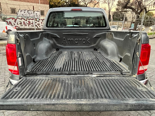 Volkswagen Amarok Trendline 4X4 At8