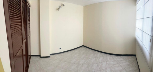 Imagen 7 de 9 de Vendo Apartartamen Cedritos Bogota Con Ascensor Oportunidad