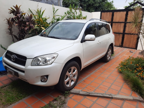 Toyota Rav4 2.4 4x4 At 2013