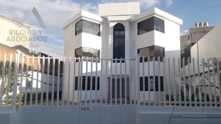 Edificio En Renta Col. La Merced, Toluca