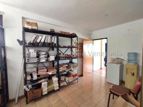 Imagen 5 de 12 de Oficina En Venta En Zona Industrial San Crispin Aragua 22-27108 Irrr