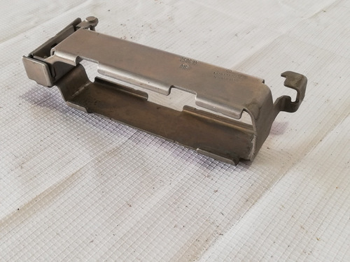 Seguro Broche Computadora Ecu Vw Bora Mod. 05-10 2.5 Origina (Usado)