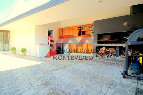 Casa En Venta - 3 Dormitorios - Punta Gorda