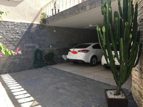 Imagem 19 de 22 de Casa Duplex, Reformada E Modernizada, Ótimo Acabamento, Lazer Privativo, 03 Qts/01 Suíte, 283,80m², R$ 1.200.000,00 - Pendotiba - Niterói/rj - Ca15682