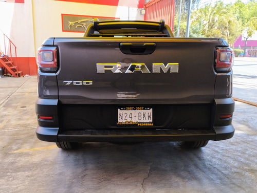 RAM 700 1.3 Slt Reg Cab Fwd