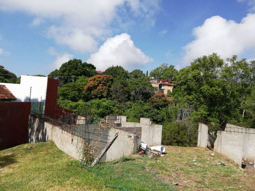 Terreno Urbano En Lomas De Zompantle, Cuernavaca, Morelos - Tbr-641-tu