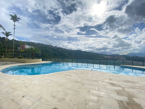 Imagen 14 de 14 de Venta Espectacular Apartamento En El Solar Del Hatillo | J24