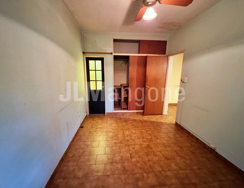 Chalet 7 Amb Con Cocheras, Parques Y Piscina