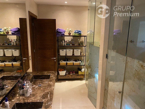 Casa En Venta De 6 Dorm. 7 Baños Piscina En Padre Hurtado