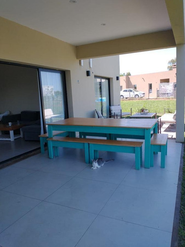 Casa En Venta O Alquiler - Santa Elena - Pilar Del Este
