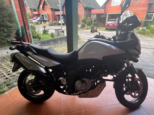 Como Nueva, 2.930 Kms, Un Dueño, Mecanica, Top Maleta.