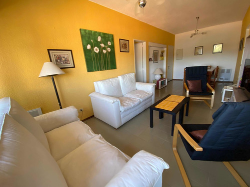 Imagen 3 de 10 de Dueño Vende Apartamento Torre Antares 2 Dormitorios 2 Baños 2 Garages .punta Del Este