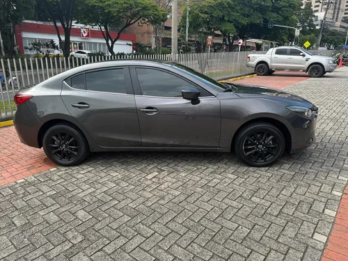 Mazda 3 2.0 Prime At