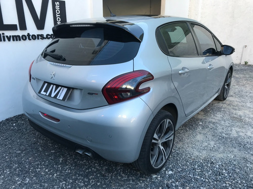 Imagen 8 de 13 de Peugeot 208 Gt 1.6 Thp Año 2018 - Liv Motors