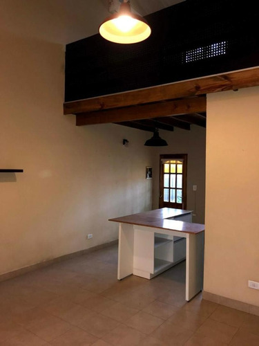 Imagen 2 de 11 de Dúplex En Venta En Pilar