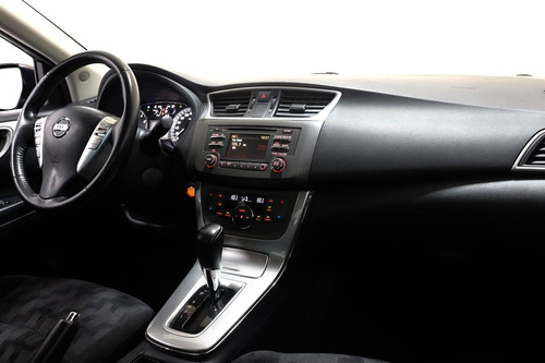 Imagem 10 de 15 de Nissan Sentra 2.0 Sv 16v