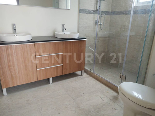 Venta De Departamento En Lomas De Chapultepec