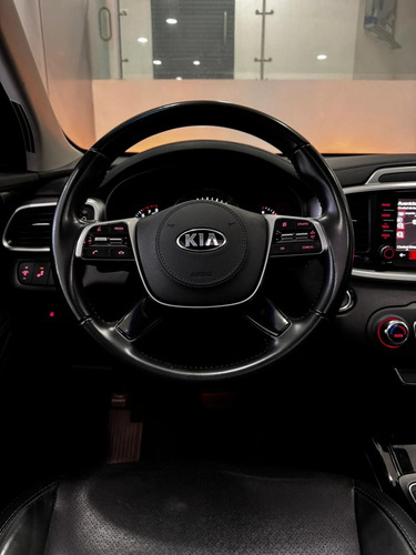 Kia Sorento 3.3 V6 Ex Pack Piel 7 Pasajeros At