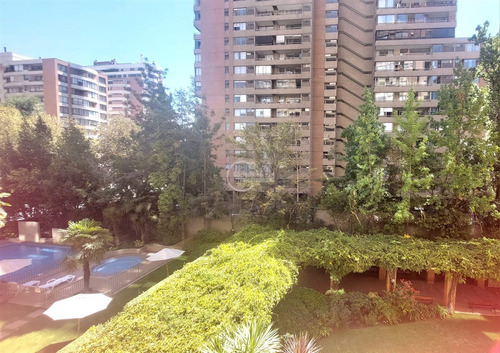 Departamento En Venta De 2 Dorm. En Las Condes