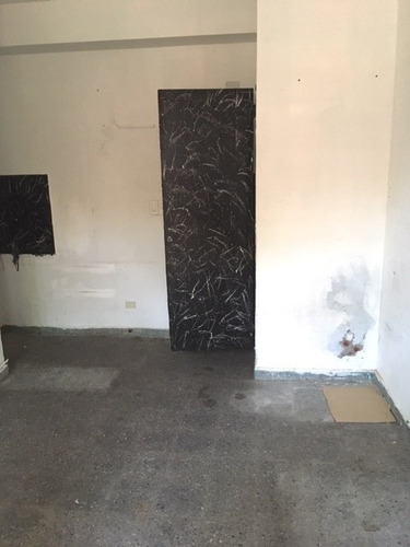 Imagen 4 de 6 de Local Comercial En Venta