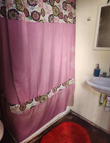Casa 2 Dormitorios, 1 Baño