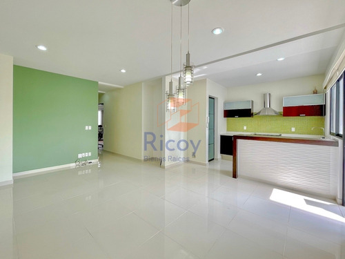Imagen 2 de 13 de Magnífico Departamento En La Del Valle