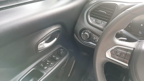 Jeep Renegade RENEGADE LONG. T270 1.3 TB 4X2 FLEX AUT.