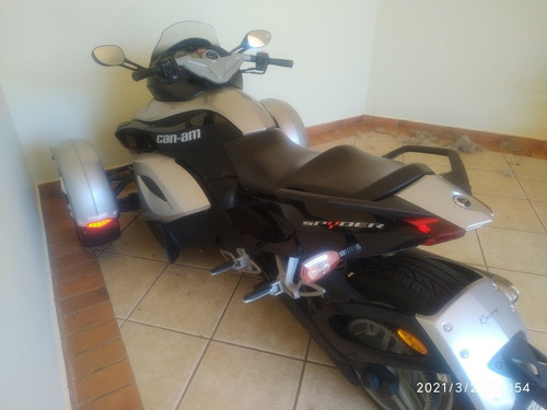 Can An Modelo Spyder