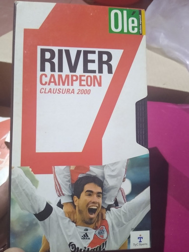 Vhs River Campeón Clausura 2000