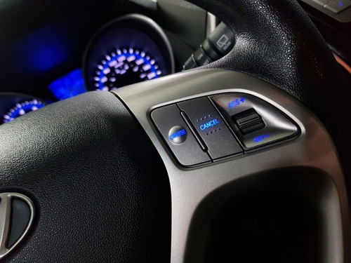 Imagem 15 de 15 de Ix35 2.0 Mpfi Gls 16v Flex 4p Automático