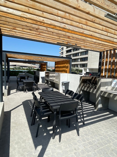 Arriendo 1d Semi Amoblado Laguna Centro, Metro C. Valdovinos