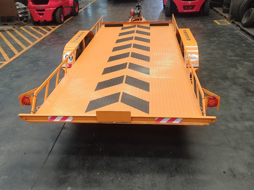 Trailer Iyc 5000 Kg Auxilio Y Maquinarias Finan Un Año
