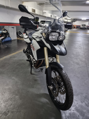 Imagen 2 de 10 de Bmw Gs800 - Full Equipada. Impecable Estado!