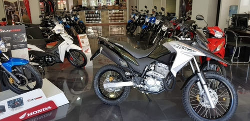 Imagen 9 de 19 de Honda Xre 300 Color Verde