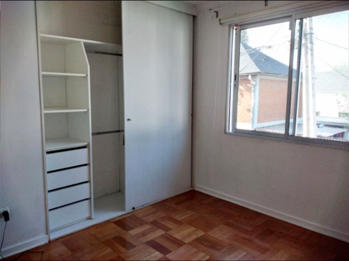 Venta De Dos Casas Las Condes De 4 Dorm / 4 Baños