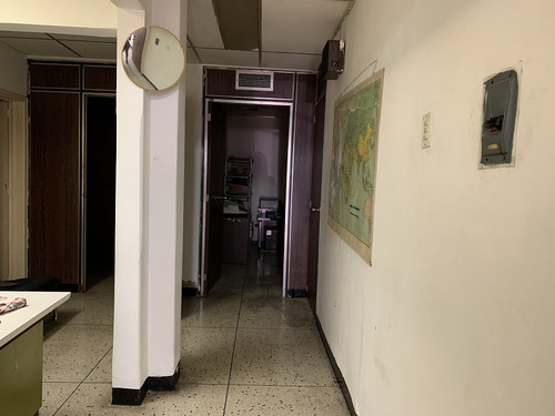 Vendo Casa Comercial De 476m2,6h/3b/5pe El Recreo