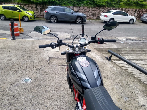 Imagen 10 de 10 de Ducati Scrambler 800 Fasthouse 2021
