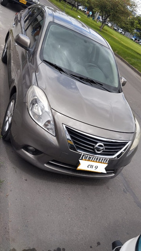 Nissan Versa 1.6 Advance