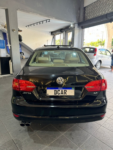Volkswagen Jetta 2.0 Comfortline Flex 4p Automática