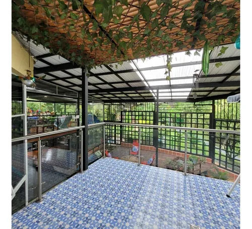 Casa Poblado Cola Del Zorro