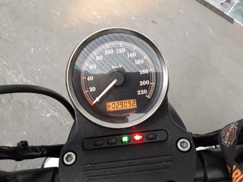 Harley Davinson Xl 883n Iron