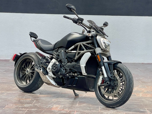 Imagen 5 de 15 de Ducati Diavel 2016