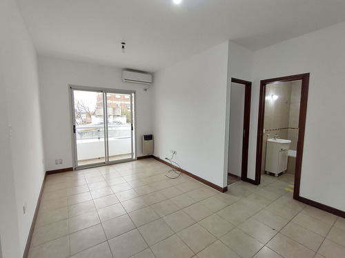Departamento 1 Dormitorio Con Cochera En Venta