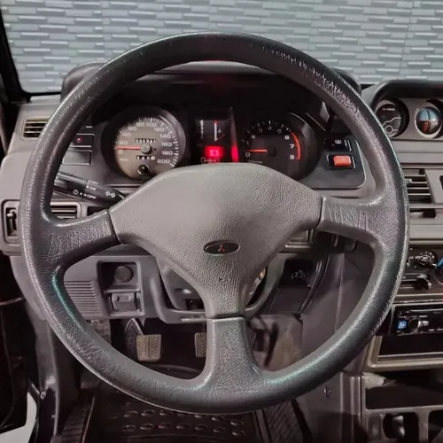 Mitsubishi Montero Dakar