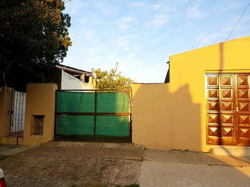 Casa En Venta En Bernal Oeste