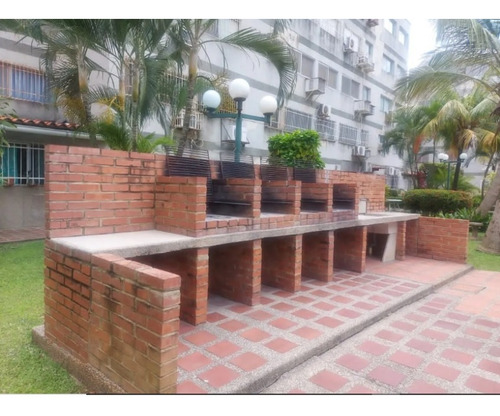 Imagen 4 de 15 de Amplio Y Comodo Apartamento De Playa Con Piscina Y Cerca De Centros Comerciales