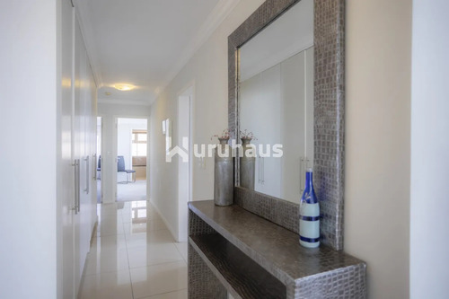 Alquiler Apartamento Cuatro Dormitorios Parrillero Propio Playa Mansa Punta Del Este Edificio Casino Tower