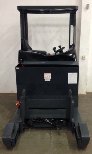 Empilhadeira Elétrica Retrátil R17 Br - 1,7ton - Linde