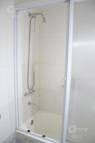 Imagen 14 de 29 de San Telmo. Semipiso De 3 Ambientes Al Frente Con Balcón Y Patio/ Lavadero