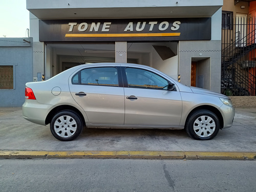 Volkswagen Voyage 1.6 Comfortline 101cv